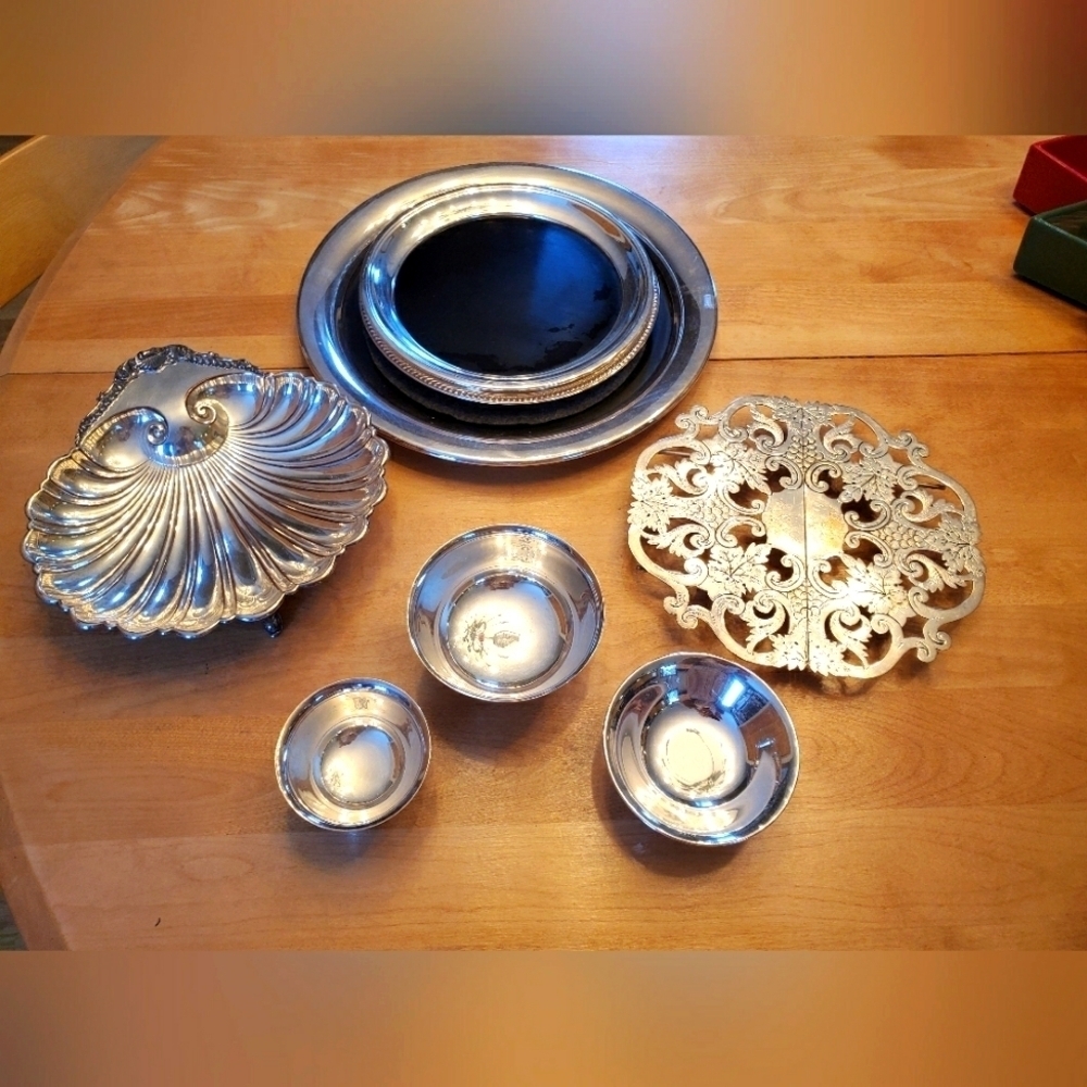 Sterling Silver Plated Serving Set - Picture 15 of 15